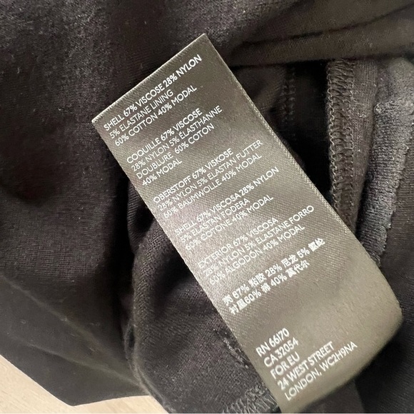 Anthro Black Sleeveless Jumpsuit The Essential Jumpsuit Anthropologie size 4 - Picture 7 of 7